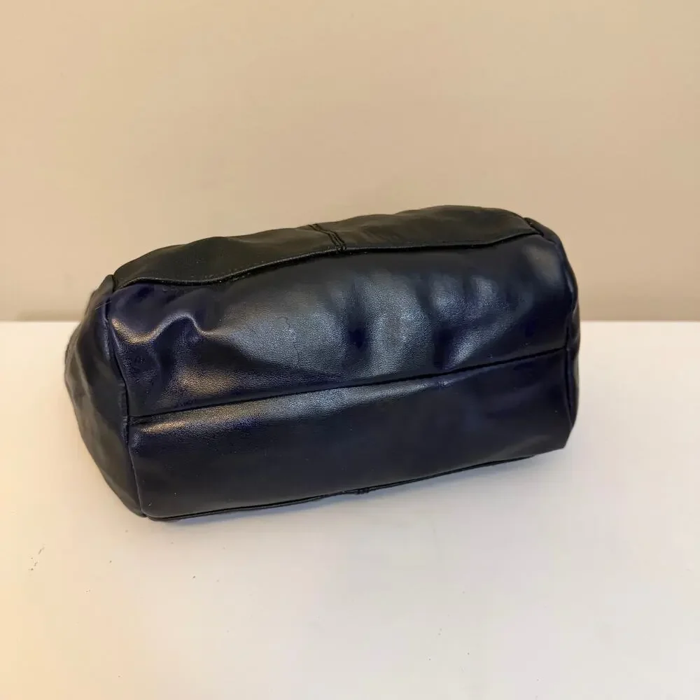 Vintage d'margeaux Genuine Leather Crossbody Hobo Bag Everyday Casual Navy Blue
